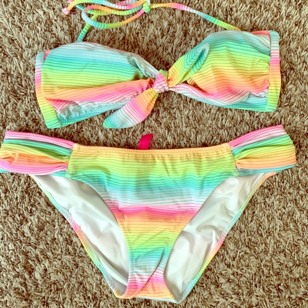 2 Piece Bathing Suit - VS